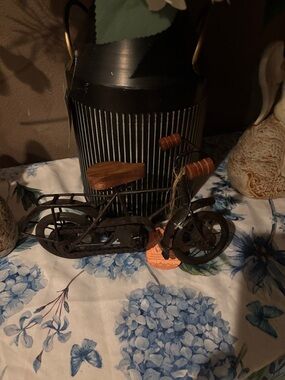 Decorative Metal Bicycle Figurine with Wood Accents - Black & Brown